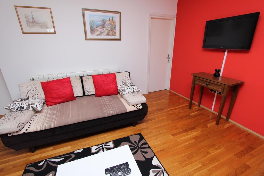 Apartma Suzana *