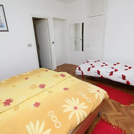 Apartment Suzana Rovinj Exterior photo