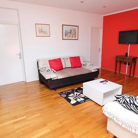 Apartment Suzana Rovinj Exterior photo