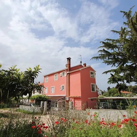 Apartment Suzana Rovinj Exterior photo